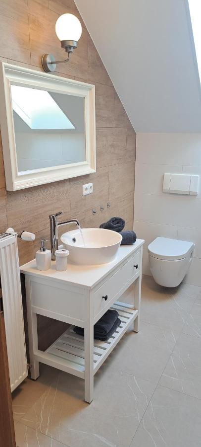 Appartement Traumhafte Auf 100 Quadratmetern Fuer 6 Pers Naehe Muenchen, Icm, Therme, Muc Forstinning