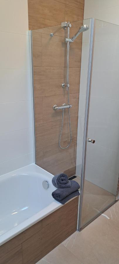 Traumhafte Auf 100 Quadratmetern Fuer 6 Pers Naehe Muenchen, Icm, Therme, Muc
